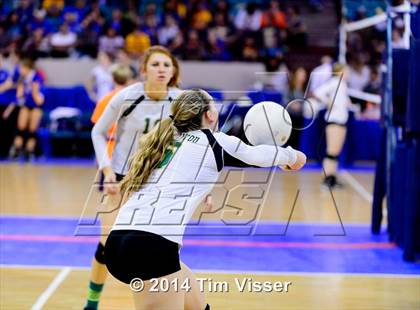 Thumbnail 2 in Valley vs. Manitou Springs (CHSAA 3A Semifinal) photogallery.