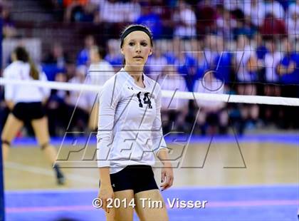 Thumbnail 2 in Valley vs. Manitou Springs (CHSAA 3A Semifinal) photogallery.