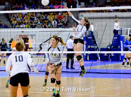 Thumbnail 3 in Valley vs. Manitou Springs (CHSAA 3A Semifinal) photogallery.