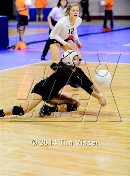 Thumbnail 2 in Valley vs. Manitou Springs (CHSAA 3A Semifinal) photogallery.