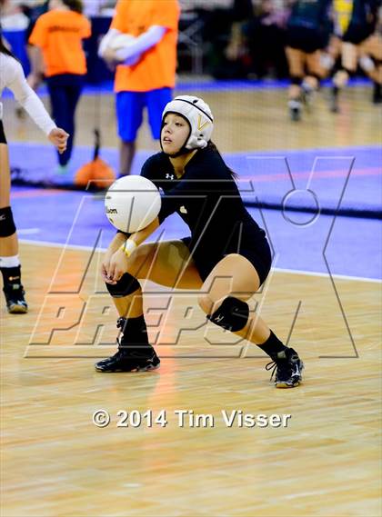 Thumbnail 2 in Valley vs. Manitou Springs (CHSAA 3A Semifinal) photogallery.