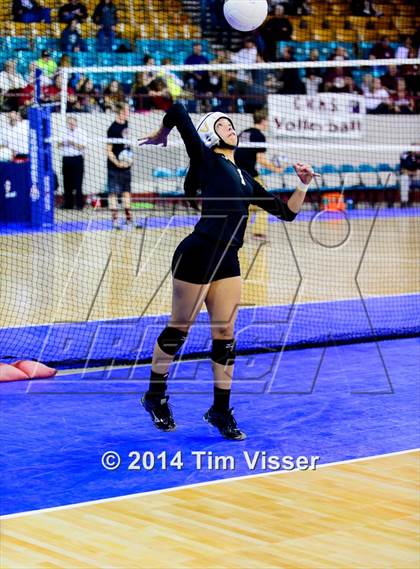 Thumbnail 2 in Valley vs. Manitou Springs (CHSAA 3A Semifinal) photogallery.