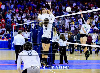 Thumbnail 1 in Valley vs. Manitou Springs (CHSAA 3A Semifinal) photogallery.