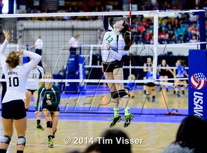 Thumbnail 2 in Valley vs. Manitou Springs (CHSAA 3A Semifinal) photogallery.