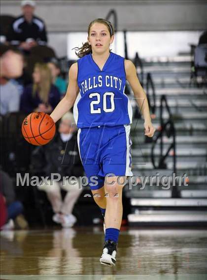 Thumbnail 2 in Martins Mill vs. Falls City (UIL 1A Semifinal) photogallery.