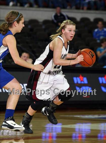 Thumbnail 3 in Martins Mill vs. Falls City (UIL 1A Semifinal) photogallery.