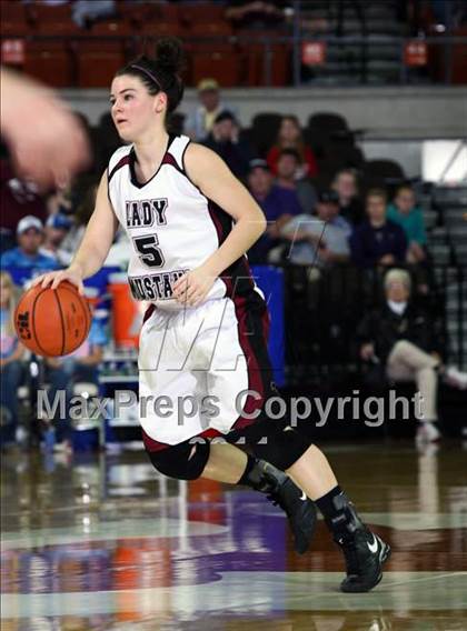 Thumbnail 1 in Martins Mill vs. Falls City (UIL 1A Semifinal) photogallery.