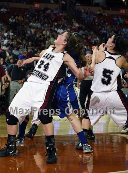 Thumbnail 1 in Martins Mill vs. Falls City (UIL 1A Semifinal) photogallery.
