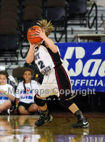 Thumbnail 3 in Martins Mill vs. Falls City (UIL 1A Semifinal) photogallery.