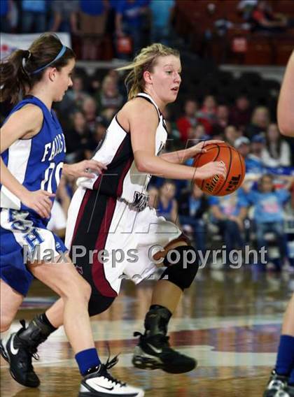 Thumbnail 3 in Martins Mill vs. Falls City (UIL 1A Semifinal) photogallery.