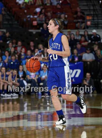 Thumbnail 3 in Martins Mill vs. Falls City (UIL 1A Semifinal) photogallery.