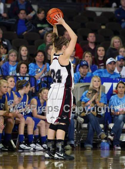 Thumbnail 3 in Martins Mill vs. Falls City (UIL 1A Semifinal) photogallery.