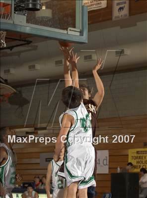 Thumbnail 2 in Crespi vs St. Joseph (Torrey Pines Holiday Prep Classic) photogallery.