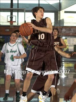 Thumbnail 2 in Crespi vs St. Joseph (Torrey Pines Holiday Prep Classic) photogallery.
