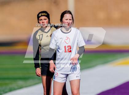 Thumbnail 3 in Duchesne vs. Bellevue East photogallery.