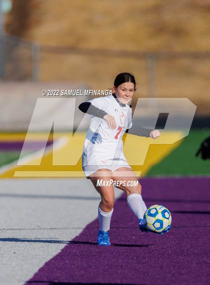Thumbnail 3 in Duchesne vs. Bellevue East photogallery.