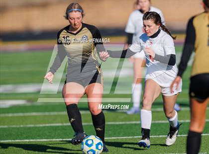 Thumbnail 2 in Duchesne vs. Bellevue East photogallery.