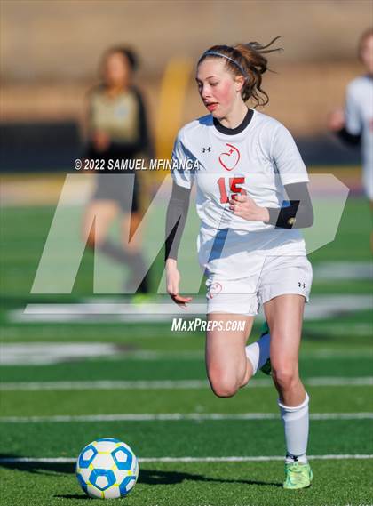 Thumbnail 2 in Duchesne vs. Bellevue East photogallery.
