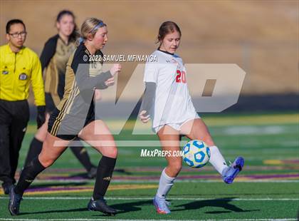 Thumbnail 2 in Duchesne vs. Bellevue East photogallery.