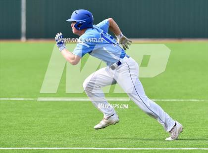 Thumbnail 1 in Beckville vs. Gunter (UIL 3A Region 2 Semifinal) photogallery.
