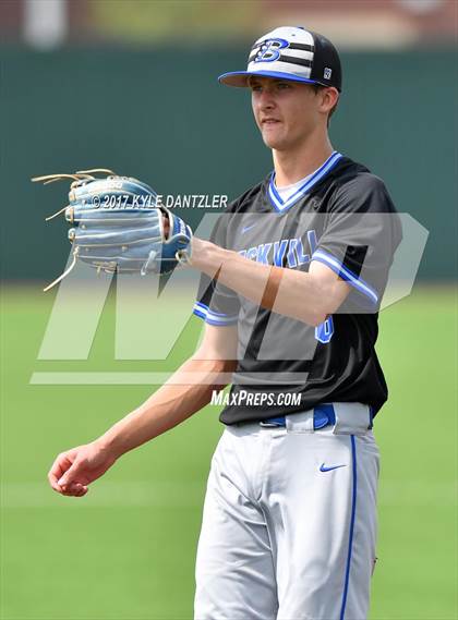 Thumbnail 2 in Beckville vs. Gunter (UIL 3A Region 2 Semifinal) photogallery.