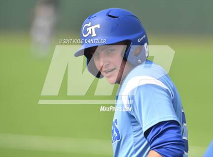 Thumbnail 3 in Beckville vs. Gunter (UIL 3A Region 2 Semifinal) photogallery.