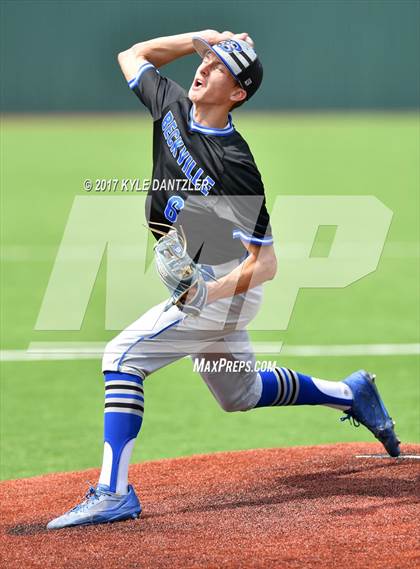 Thumbnail 3 in Beckville vs. Gunter (UIL 3A Region 2 Semifinal) photogallery.