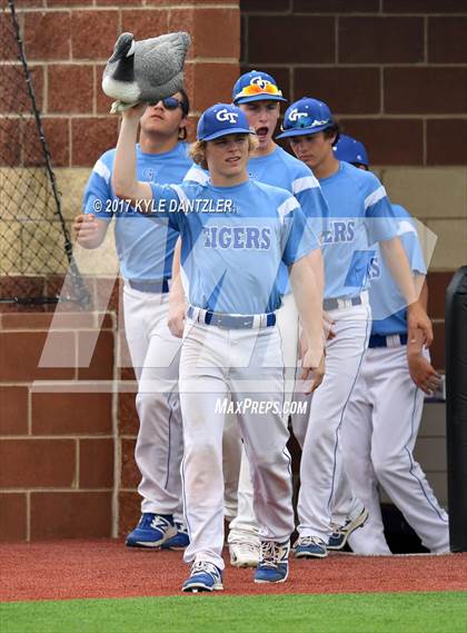 Thumbnail 1 in Beckville vs. Gunter (UIL 3A Region 2 Semifinal) photogallery.