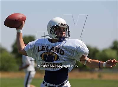 Thumbnail 3 in Competitive Edge Football Camp - Sacramento photogallery.