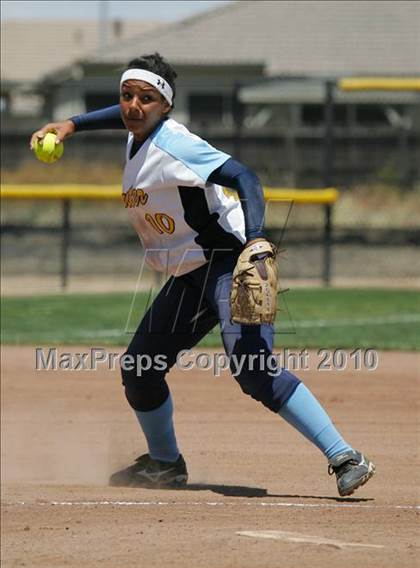 Thumbnail 1 in Bear River vs. Center (CIF SJS D4 Final) photogallery.