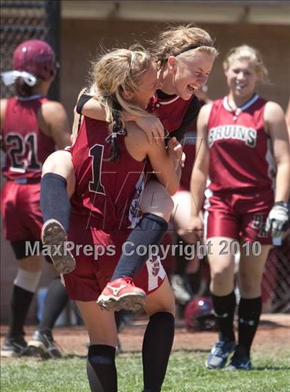 Thumbnail 1 in Bear River vs. Center (CIF SJS D4 Final) photogallery.
