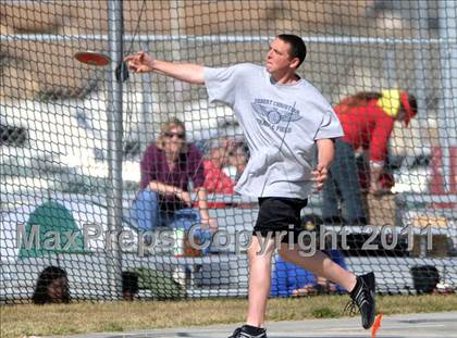 Thumbnail 3 in 2011 Herb Wyre Relays @ Antelope Valley College photogallery.