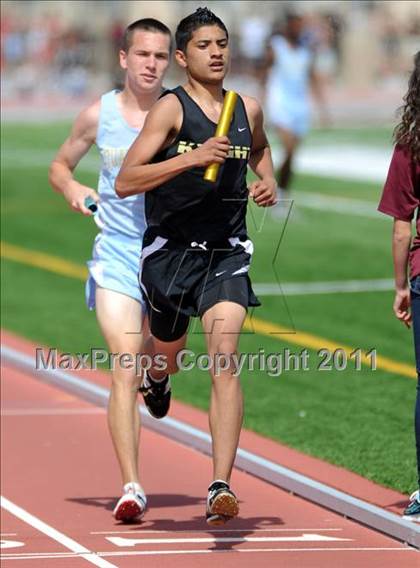 Thumbnail 3 in 2011 Herb Wyre Relays @ Antelope Valley College photogallery.