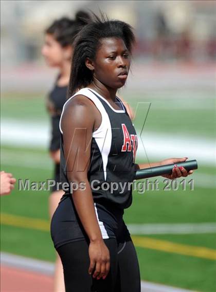 Thumbnail 3 in 2011 Herb Wyre Relays @ Antelope Valley College photogallery.