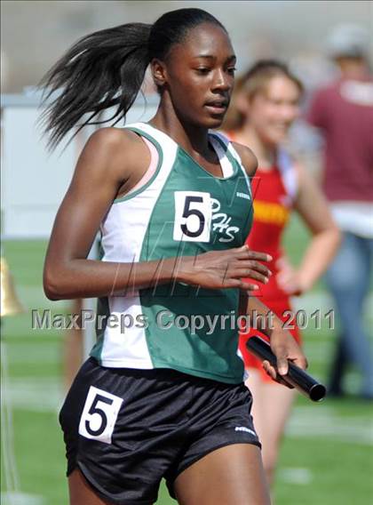 Thumbnail 1 in 2011 Herb Wyre Relays @ Antelope Valley College photogallery.
