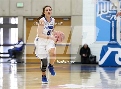 Thumbnail 1 in Fremont vs. Hunter (UHSAA 6A 1st Round) photogallery.