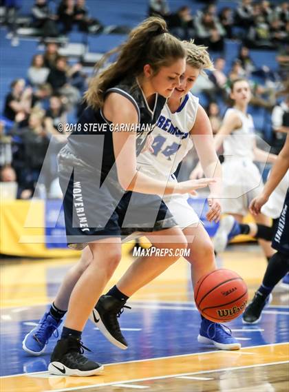 Thumbnail 1 in Fremont vs. Hunter (UHSAA 6A 1st Round) photogallery.