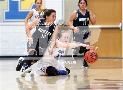 Thumbnail 1 in Fremont vs. Hunter (UHSAA 6A 1st Round) photogallery.