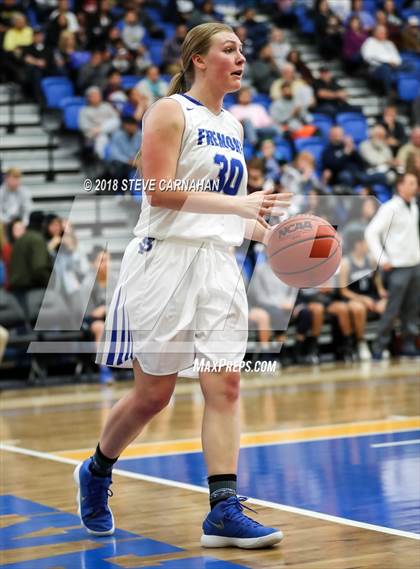 Thumbnail 1 in Fremont vs. Hunter (UHSAA 6A 1st Round) photogallery.