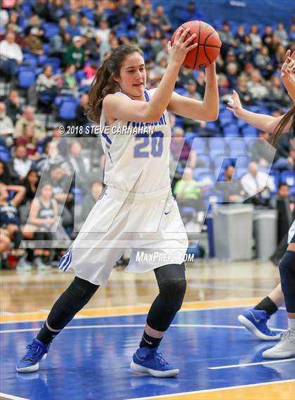 Thumbnail 1 in Fremont vs. Hunter (UHSAA 6A 1st Round) photogallery.