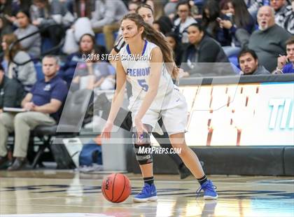 Thumbnail 2 in Fremont vs. Hunter (UHSAA 6A 1st Round) photogallery.