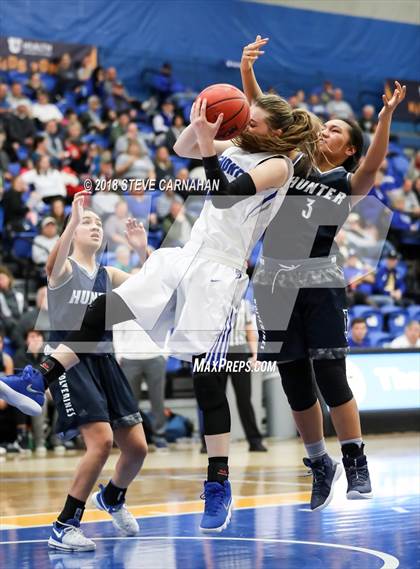 Thumbnail 2 in Fremont vs. Hunter (UHSAA 6A 1st Round) photogallery.