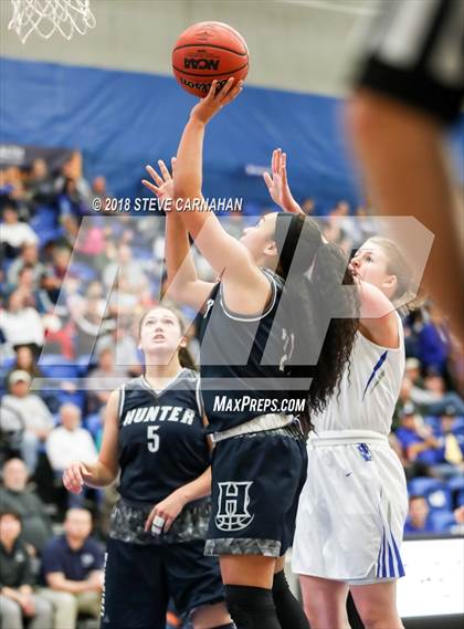 Thumbnail 1 in Fremont vs. Hunter (UHSAA 6A 1st Round) photogallery.
