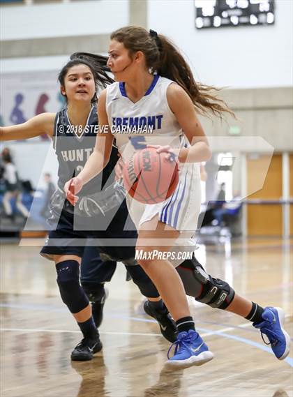 Thumbnail 2 in Fremont vs. Hunter (UHSAA 6A 1st Round) photogallery.