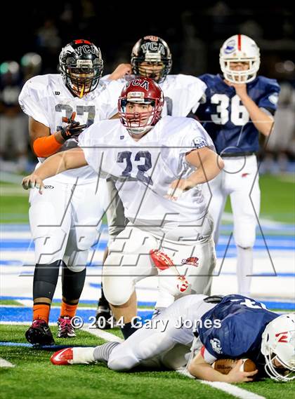Thumbnail 1 in Sacramento Bee 2014 Small-School Classic photogallery.