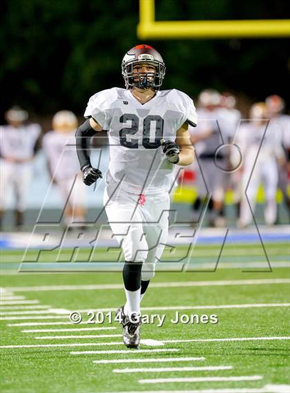 Thumbnail 1 in Sacramento Bee 2014 Small-School Classic photogallery.