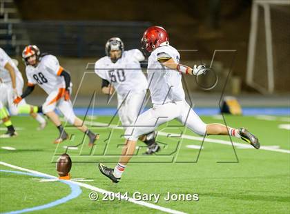 Thumbnail 2 in Sacramento Bee 2014 Small-School Classic photogallery.