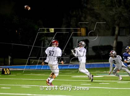 Thumbnail 3 in Sacramento Bee 2014 Small-School Classic photogallery.