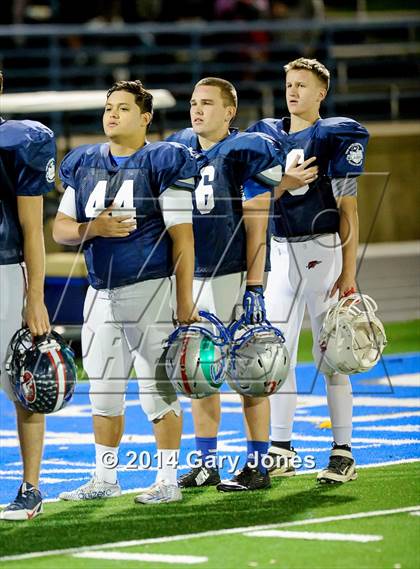 Thumbnail 3 in Sacramento Bee 2014 Small-School Classic photogallery.
