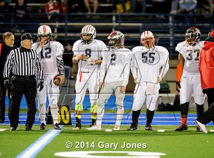Thumbnail 3 in Sacramento Bee 2014 Small-School Classic photogallery.